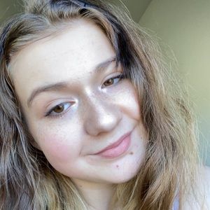 Meet your Posher, Lilly